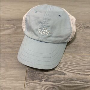 Nike Adult Light Blue Hat
